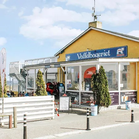 בית נופש Gorgeous In With Kitchen