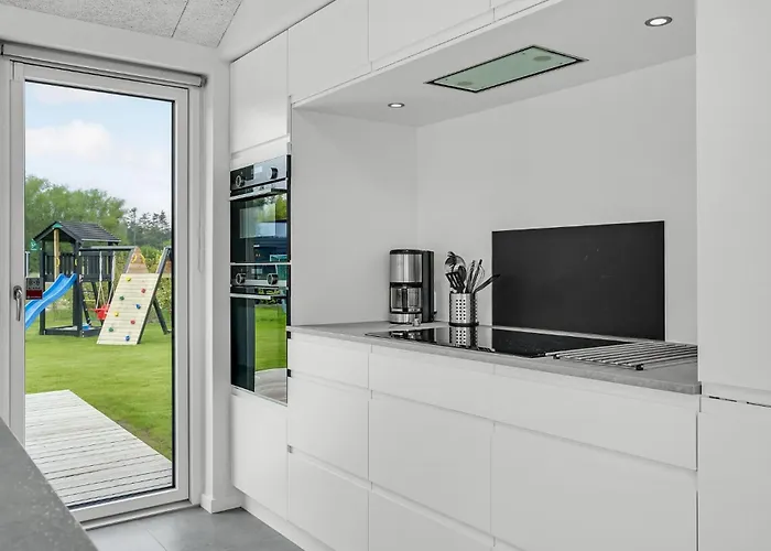 בית נופש Gorgeous In With Kitchen