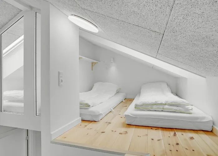 Gorgeous In With Kitchen * Glesborg